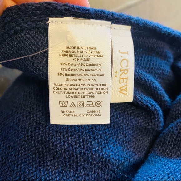 J Crew NWT Mooring Cotton-Cashmere Triangle Sweater Poncho - Picture 4 of 5